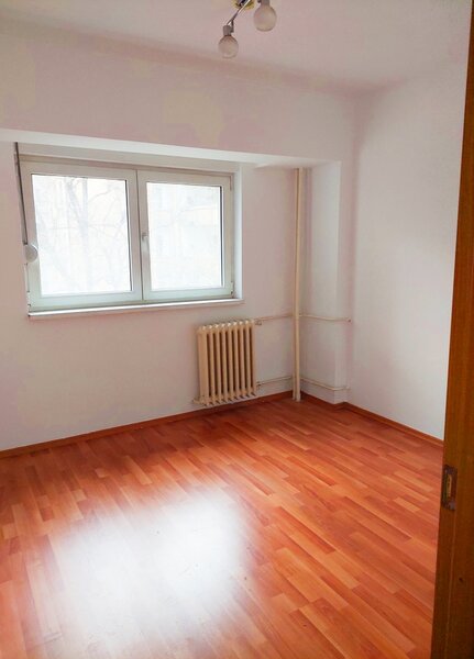 Universitate Metrou, Kilometrul 0